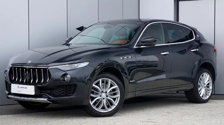 maserati levante mazowieckie Maserati Levante cena 179900 przebieg: 232000, rok produkcji 2018 z Barlinek